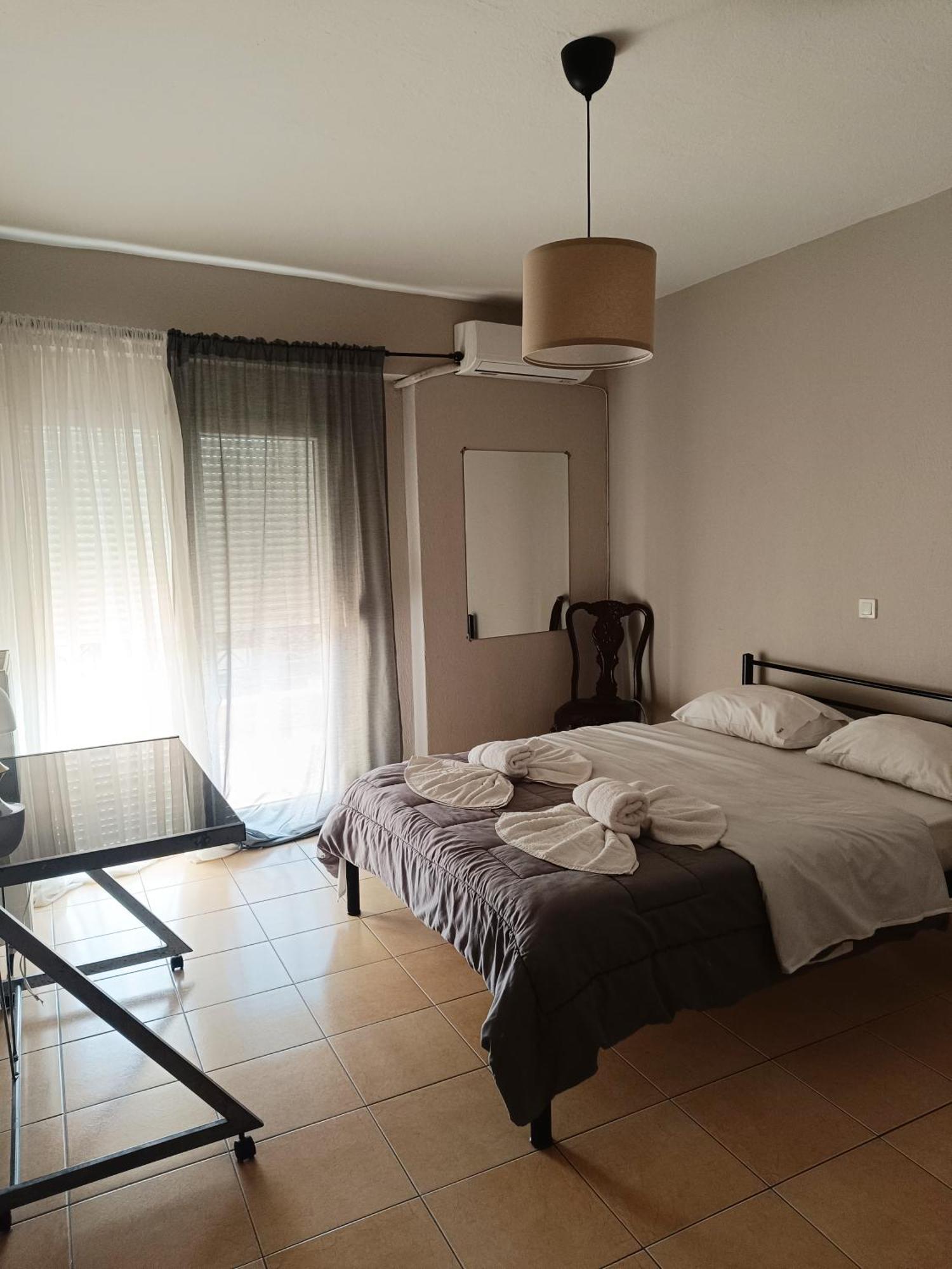 Kalvou Flat2 Apartment Thessaloníki Ngoại thất bức ảnh